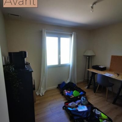 Image montrant un bureau et chambre d'appoint avant décoration